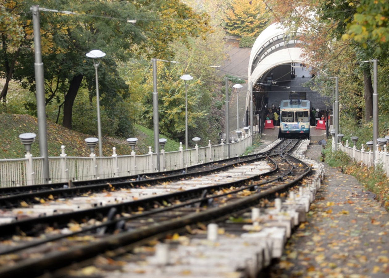 Київський фунікулер відновив роботу