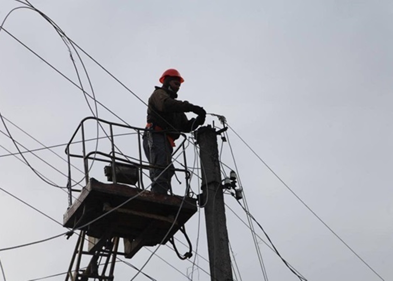 Атака РФ: три області майже повністю знеструмлені