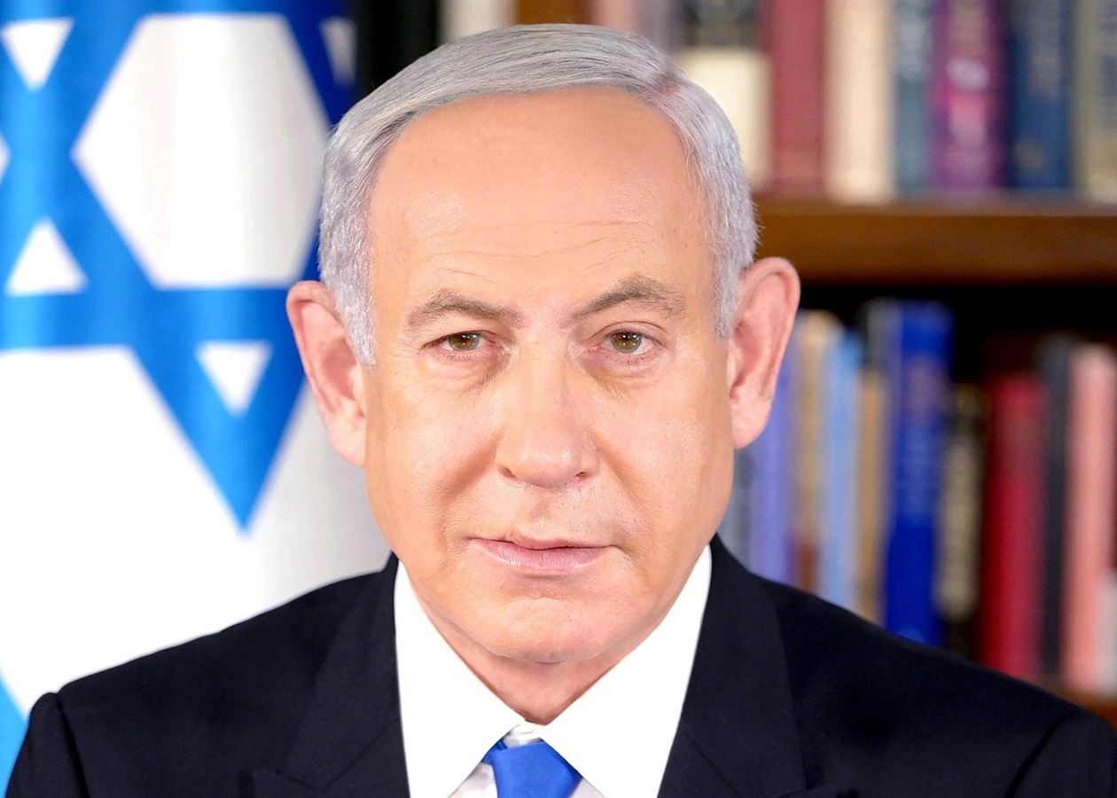 Відео Нетаньягу в кав'ярні стало мемом у соцмережах