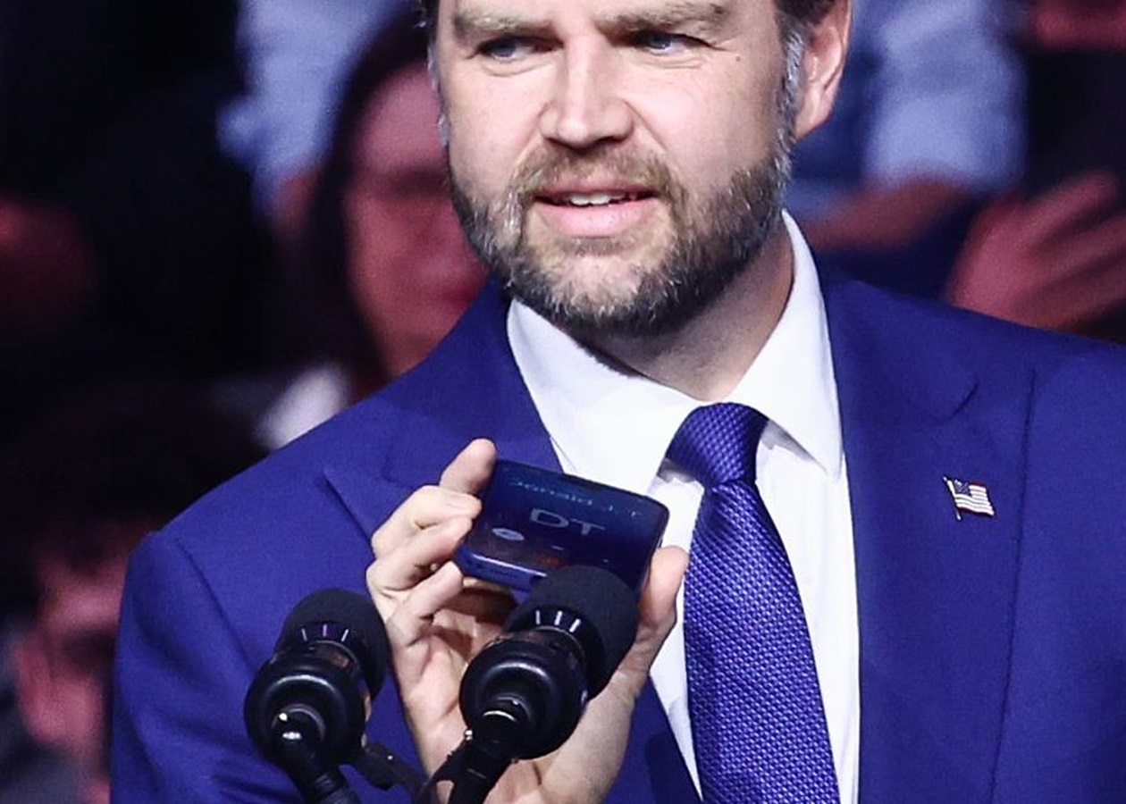 "Люблю Віктора": Трамп телефоном підтримав Орбана