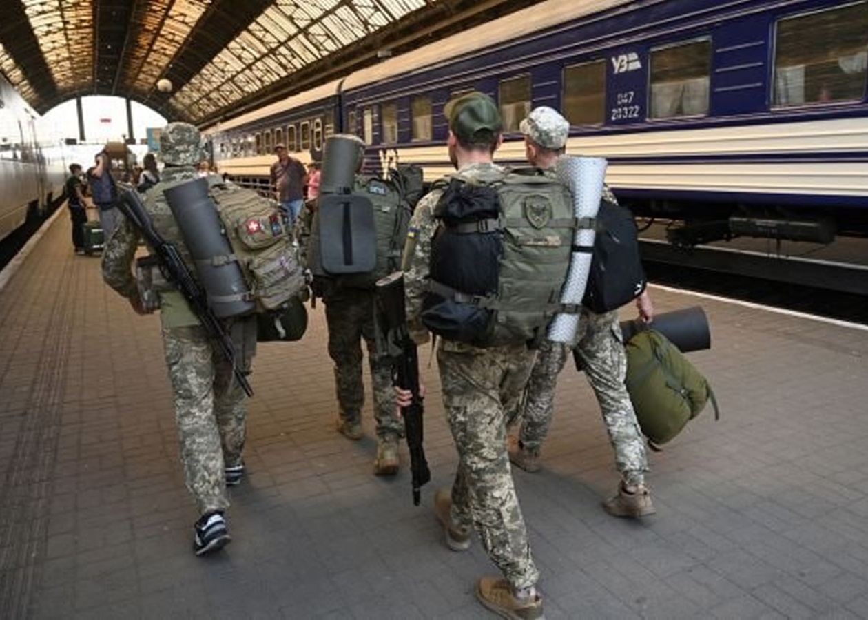 СюжетОфіс призову. На мобілізацію чекають зміни