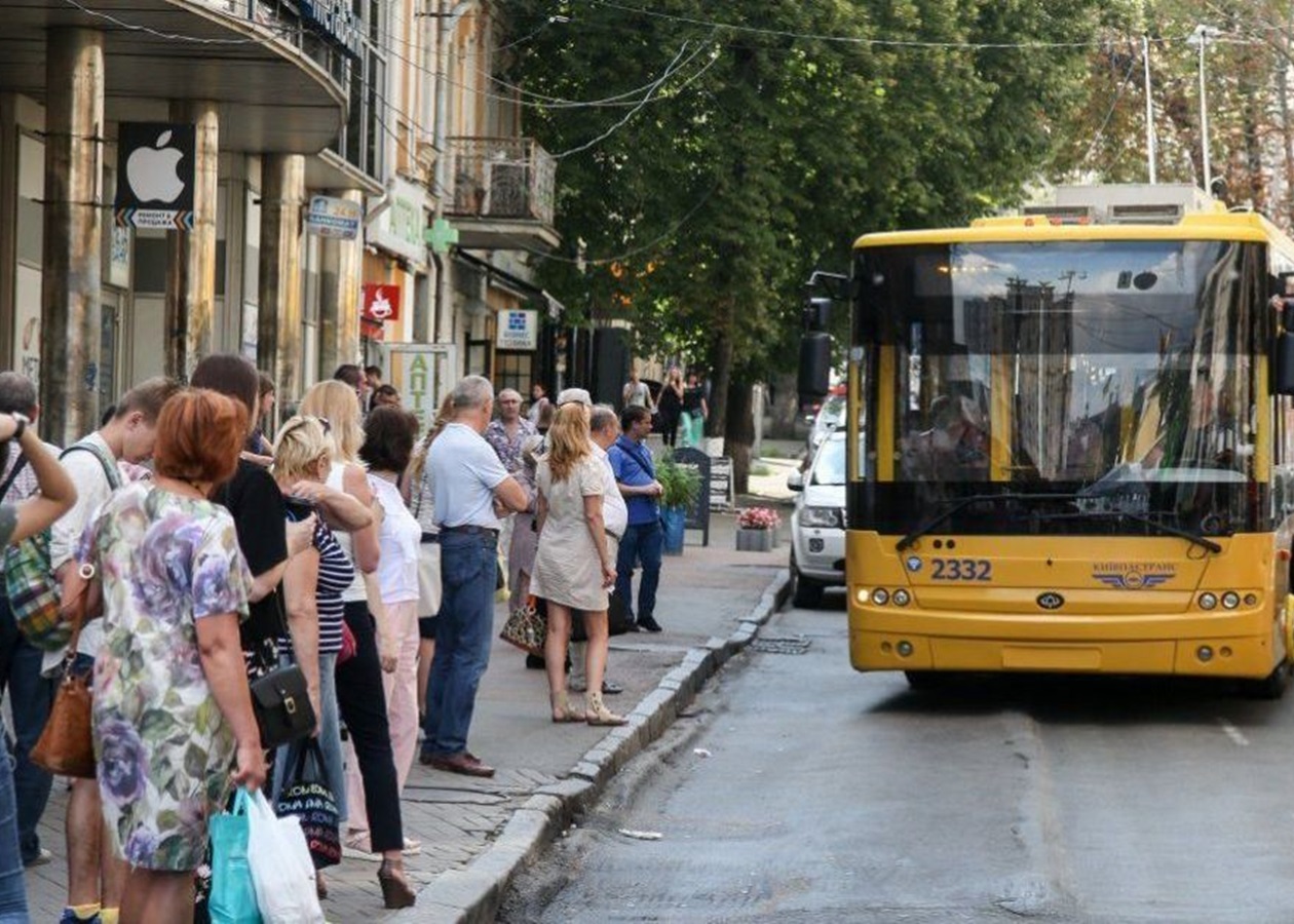 Безкоштовний проїзд лімітують: за що пенсіонерам доведеться платити