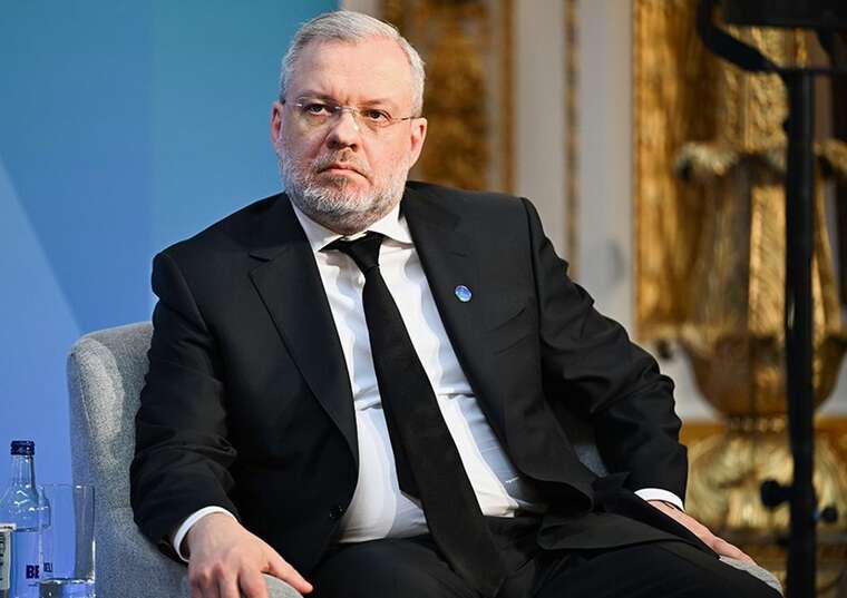 «Форест Гамп»: як фігуранти розслідування НАБУ легалізували 150 мільйонів гривень застави через «Сенс Банк»