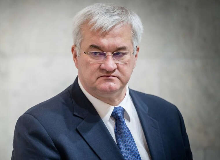 Сибіга закликав стежити за новинами та анонсував нову динаміку в мирних переговорах
