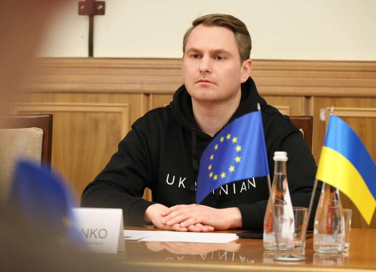 Гарант від підозр НАБУ: ЦПК заявив про інтерес Арахамії в збереженні Генпрокурора Кравченка