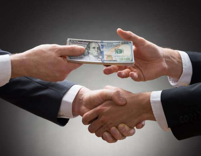 Фірмі зі статутним капіталом 375 гривень без конкурсу додали майже 20 мільйонів гривень на ремонт будинку в Білій Церкві